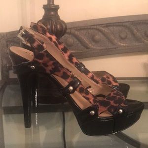 Guess platform leopard pumps (New)